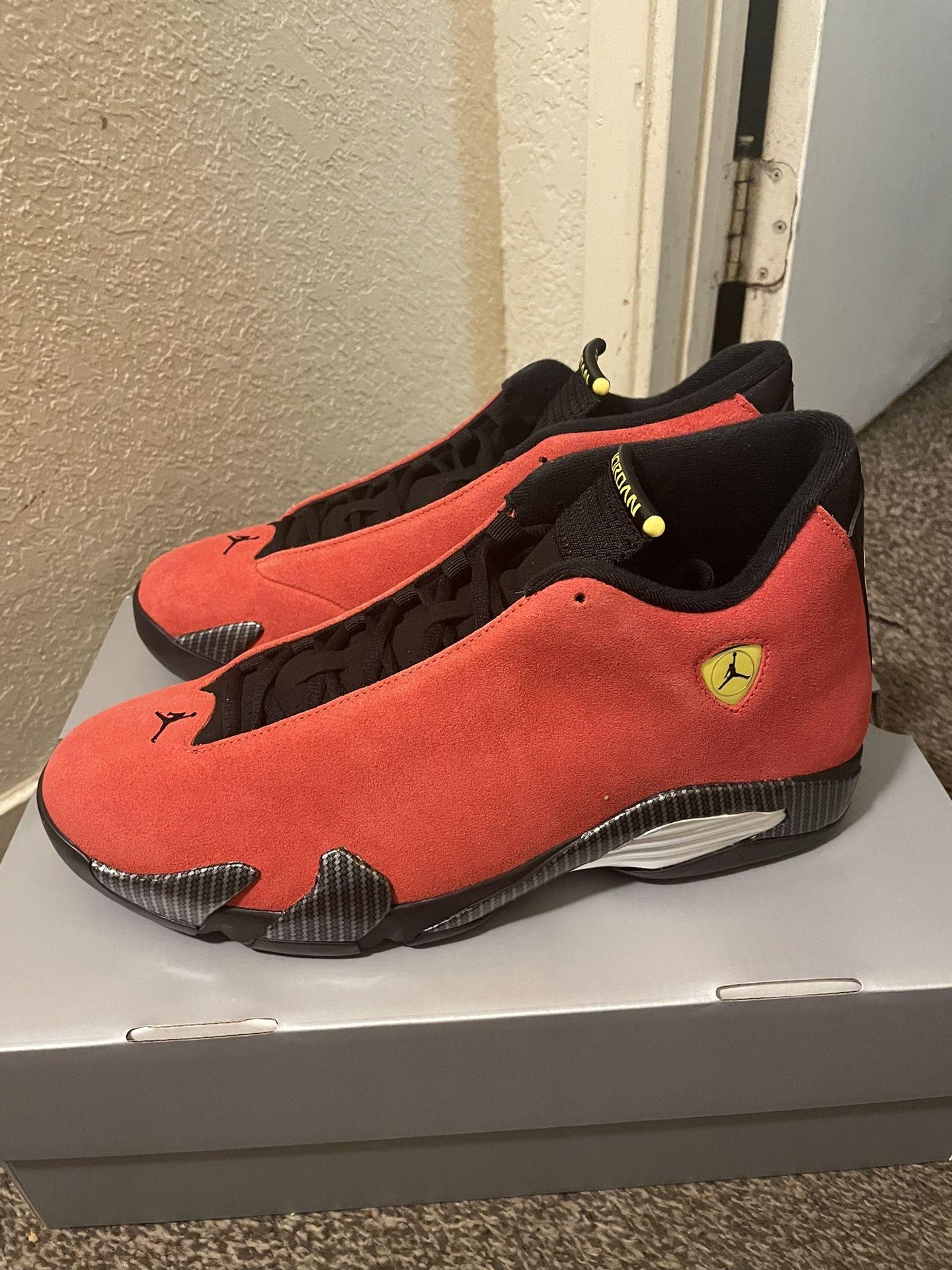 Air Jordan 14 Ferrari Size 13