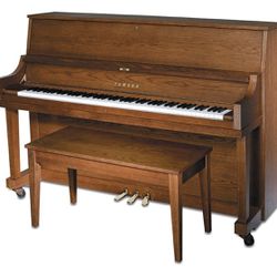Yamaha upright Piano