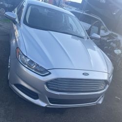 2014 Ford Fusion Hybrid