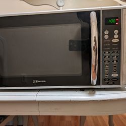 Emerson Microwave Oven Stainless Steel 