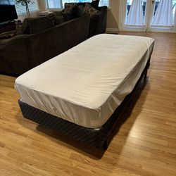 Queen-Twin Adjustable Bed