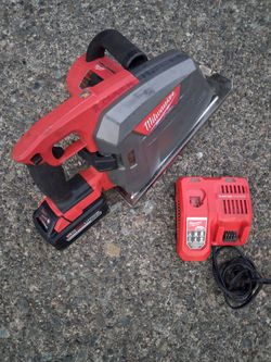 Milwaukee 2982-20 8in Metal Cutting Circular Saw Exselent Condition(blade is Toast $40) for pickup Frempnt Sea. No lowball offers please. No trades.
