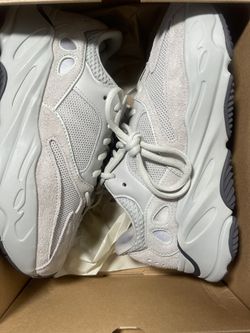 YEEZY 700 Salt