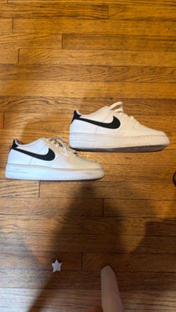Nike Air Force 1 size 6