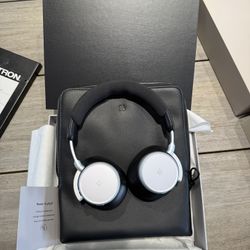 B&O H100 Head Phones 