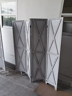 Divider 4 panel 6 ft