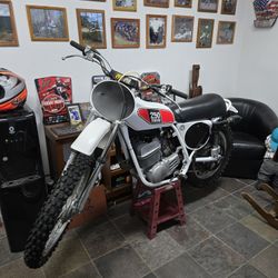 1972 Yamaha MX 250 