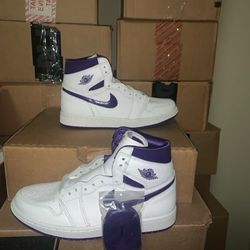 Brand new air Jordan 1 high court purple shoes 8 women's/ 6.5 mens 