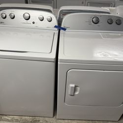 Whirlpool Washer And Dryer Set