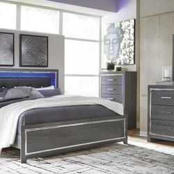 [SPECIAL] Lodanna Gray LED Panel Bedroom Set

