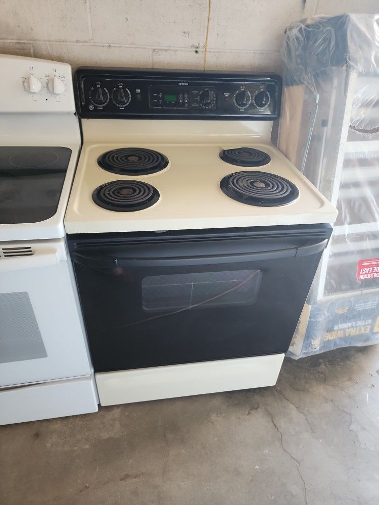 Ge Spectra Self Cleaning Oven Electric Stove