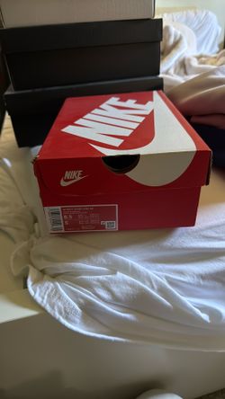 Nike Dunk Low SE sanddrift