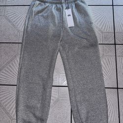 Alo Grey Pants 