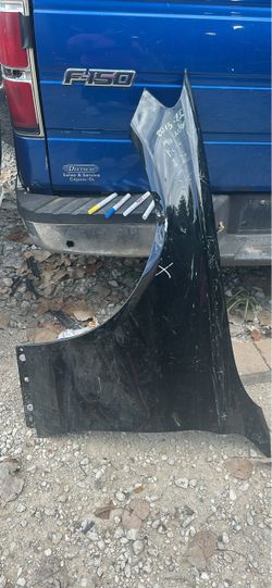 2015 - 2023 Mercedes C300 W205 Front LEFT  Side Fender Panel OEM