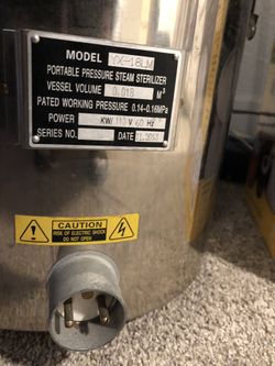 Used Autoclave 110 used in working order