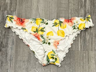 Shade & Shore Ruffled Edge Cheeky Bikini Bottoms