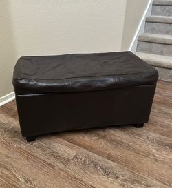 Toy chest