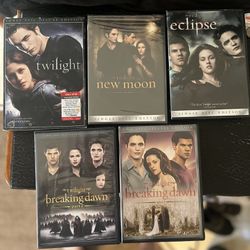 Twilight Saga COMPLETE Lot Of 5 DVDs Bundle