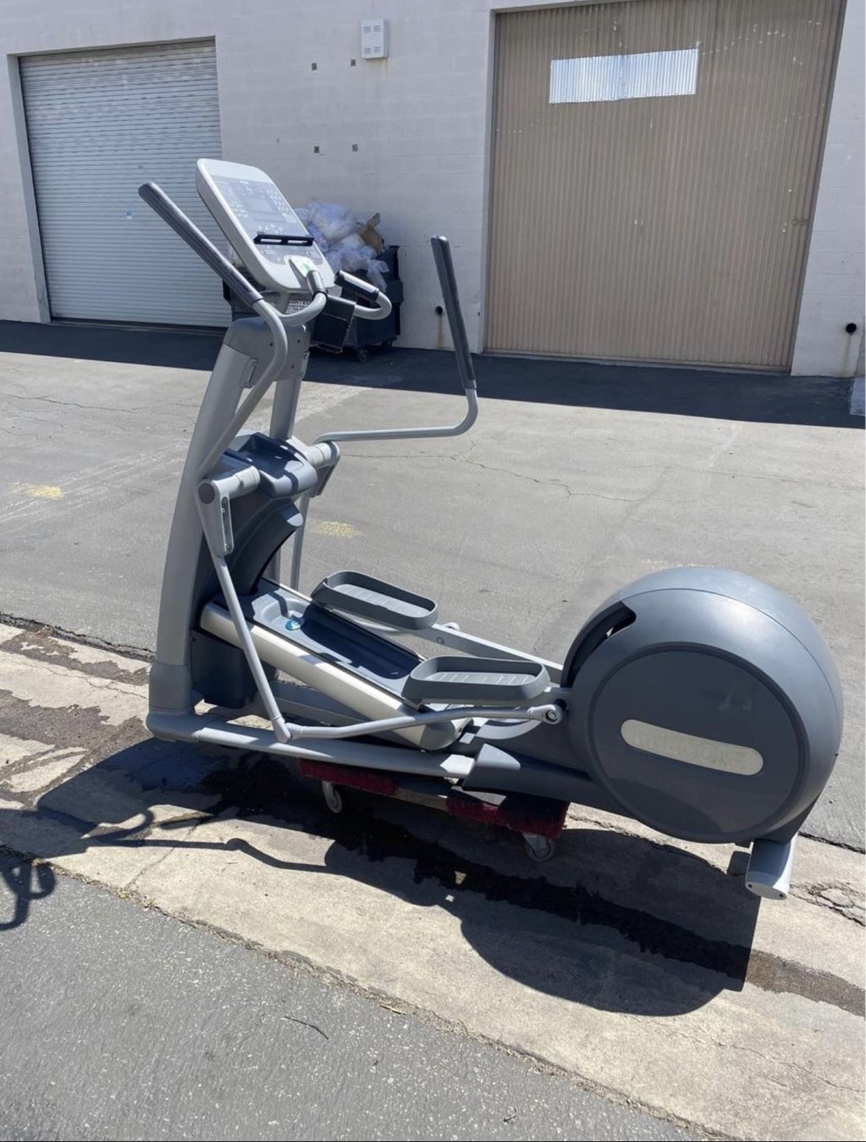 Precor Elliptical EFX 576i Crosstrainer