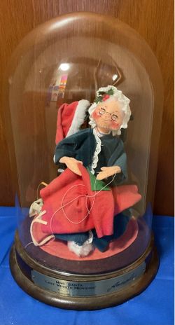 Annalee Mrs. Santa Last Minute Mending Dolll with Dome