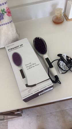 Peine que da calor para peinar / straight Hair