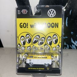 M2 Machines 1/64 scale Mooneyes 1960 VW Delivery Van USA model 