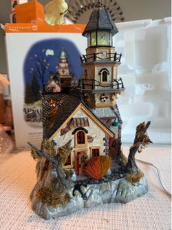 Department 56 Shipwreck Lighthouse #55088 Retired