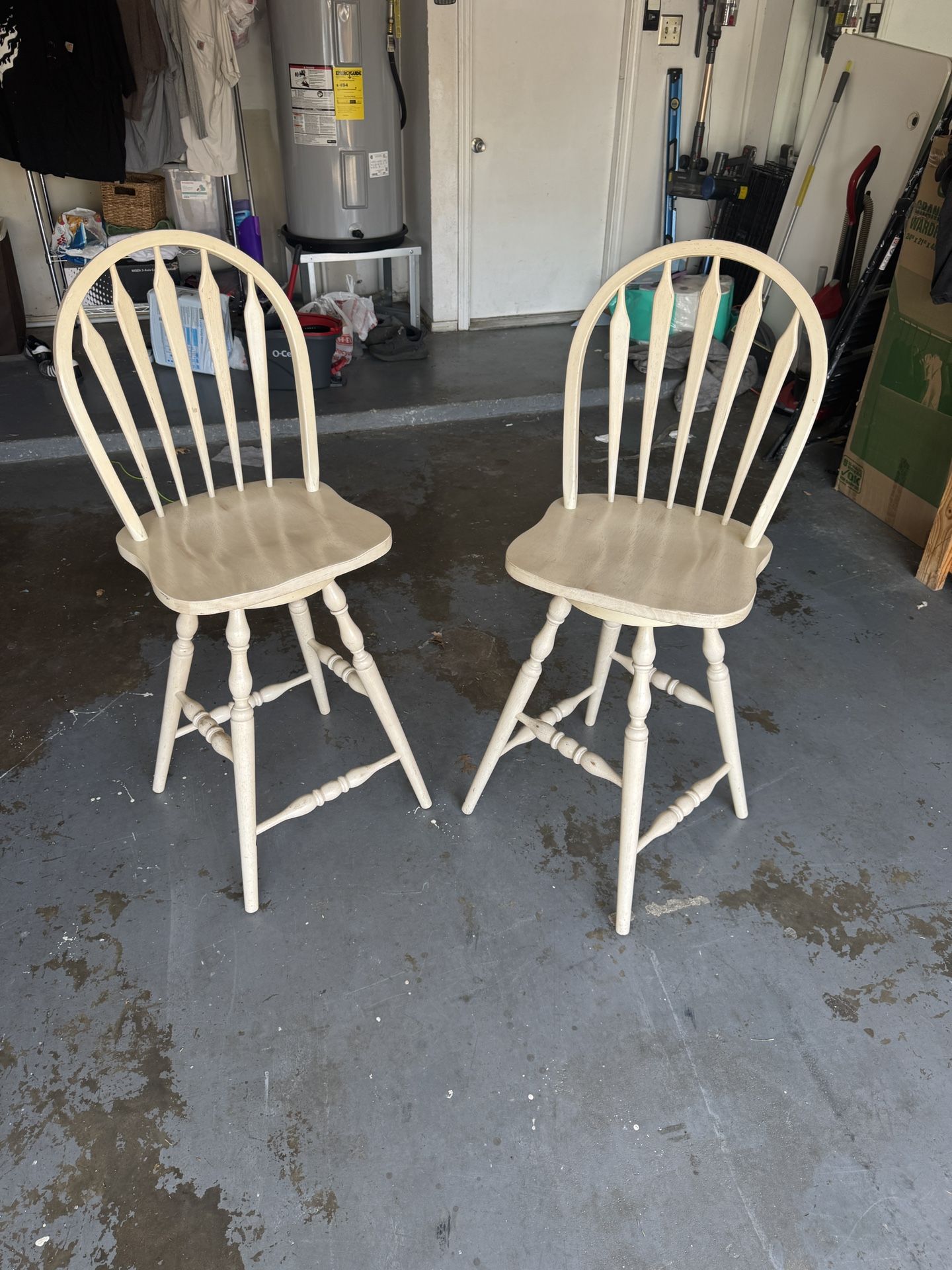 Set of 2 Wooden Swivel Bar Chairs