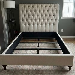Beige Tufted Upholstered Platform Bed Frame (Full)