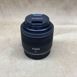Canon LENS RF35mm F1.8 Macro Lens