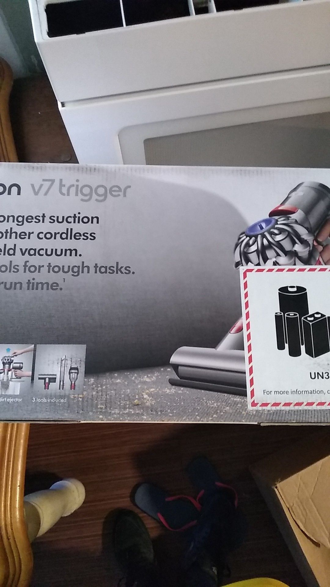 Dyson v7 trigger