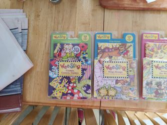 4 Wee-Sing Books With CD
