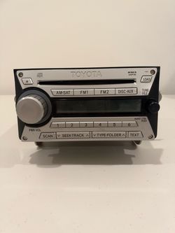 Toyota FJ Cruiser OEM Factory Radio 6-Disc CD Changer 86120-35380 (2007–2010)