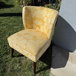 Yellow Chair 