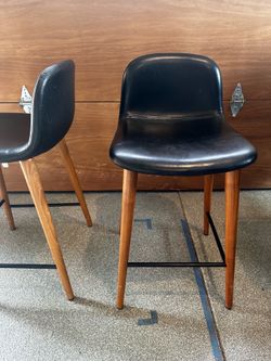 Qty 4 Counter Stools (DWR)