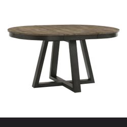 Expandable Dinning Table w/4 Chairs 