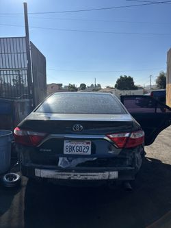 2016 Toyota Camry - PARTS ONLY