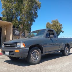 1991 Toyota Truck