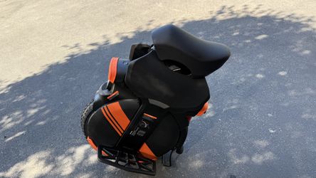 Inmotion V11Y  Zero miles