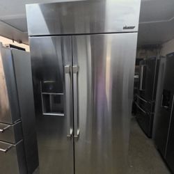42" DACOR BUILT IN STAINLESS STEEL REFRIGERATOR 