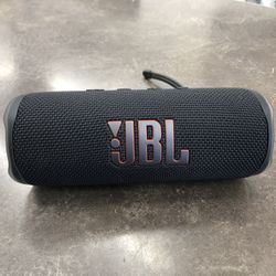 JBL FLIP 6 - BLACK (BLUETOOTH SPEAKER)