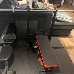 Weight bench with Olympic bar