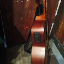 Guitarra De Caja Y Eléctrica Cambio Por Bajo