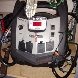 Shumaker Instapower Air compressor 