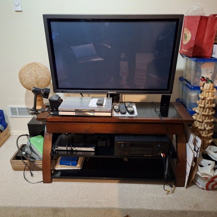 Entertainment Center,Monitor & Stand