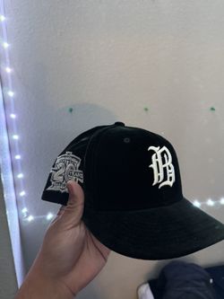 Birmingham Barons Black Velvet Fitted Hat 7 1/2