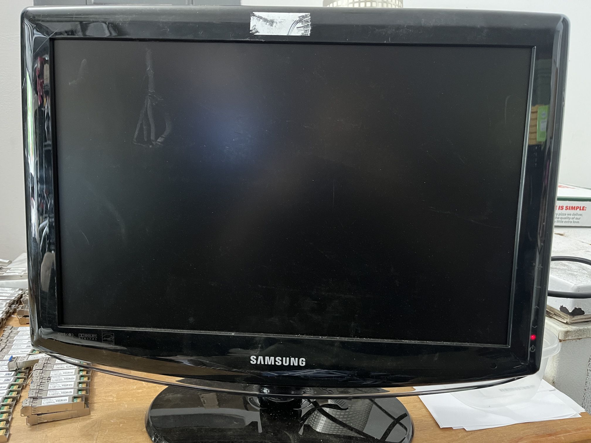 Samsung Black LN-19A330 720p 19" LCD HDTV