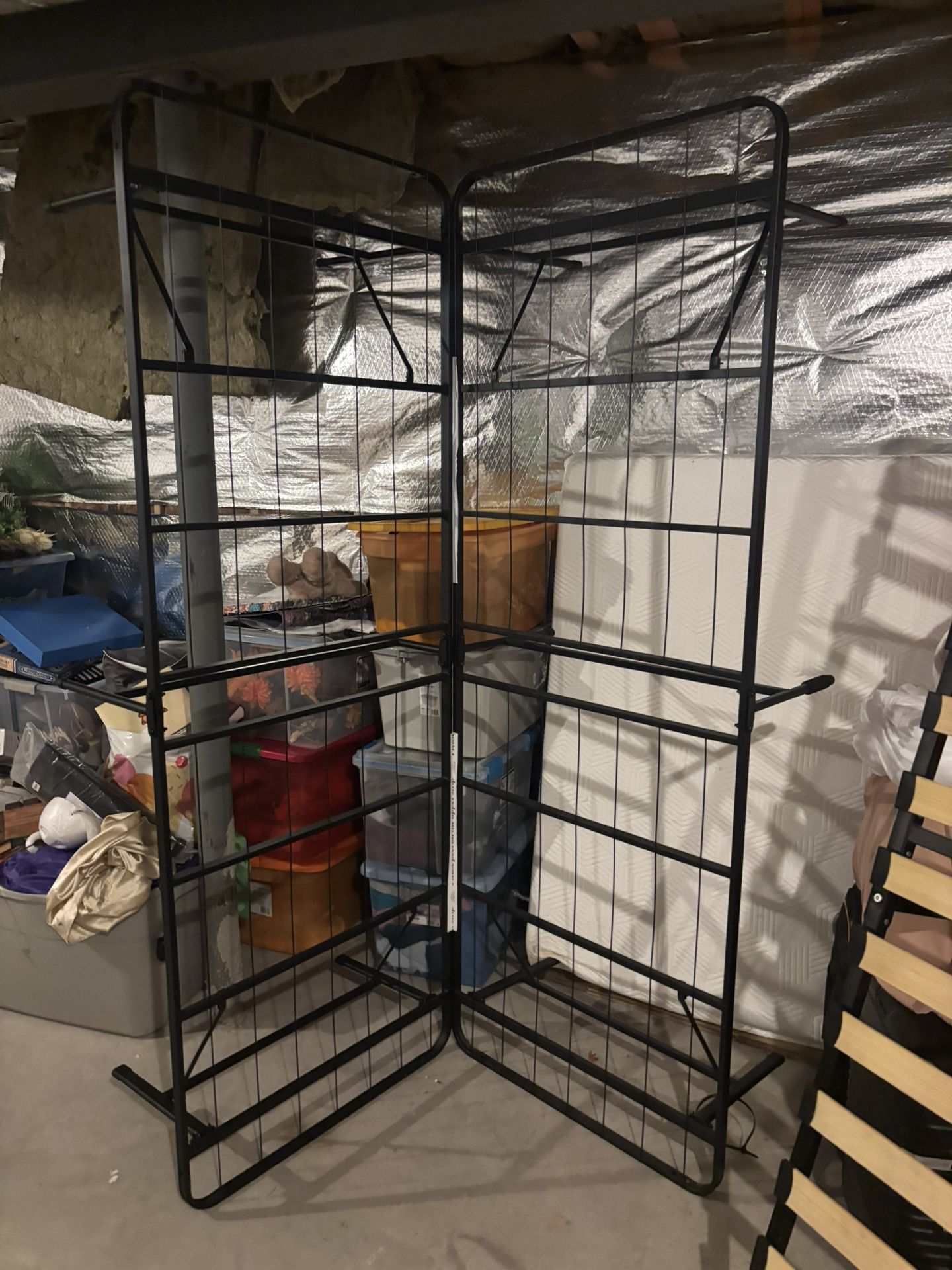 Queen Size Frame and Matress