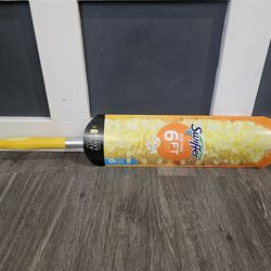 Swiffer Duster 6 Foot Extension Handle Set