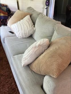 Couch need gone today